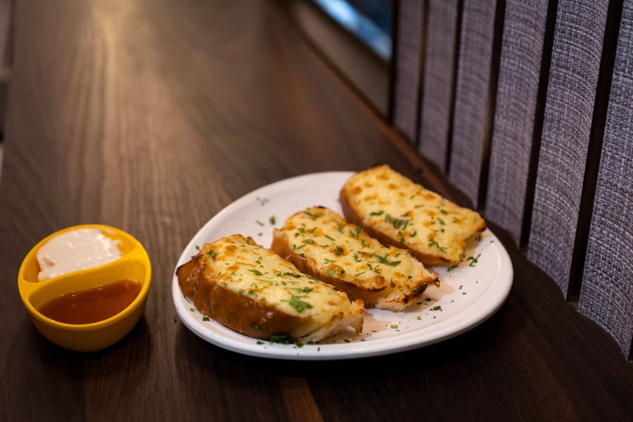 JAIN OPEN CHEESY HERBY BREAD