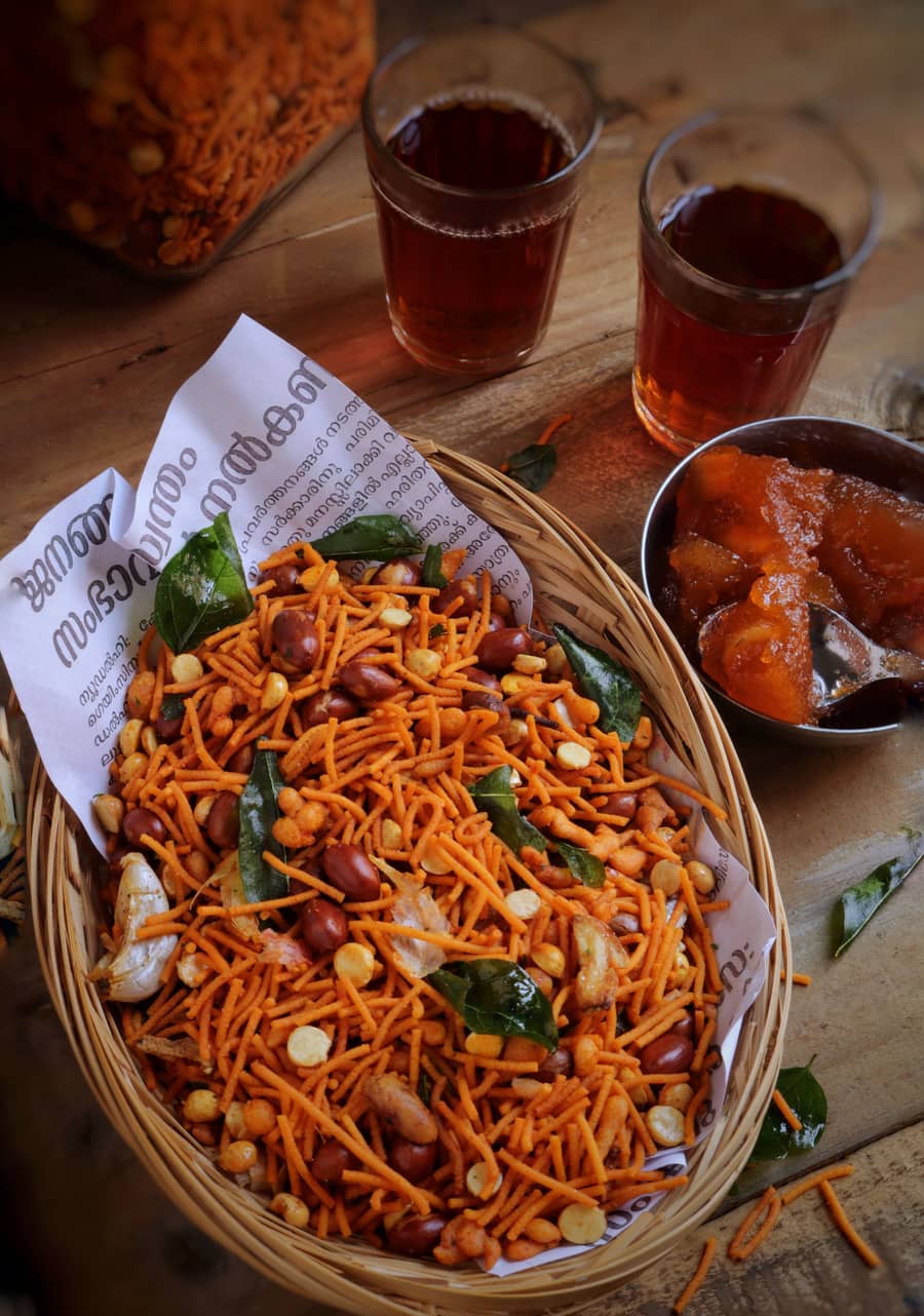Khatta meetha mixture
