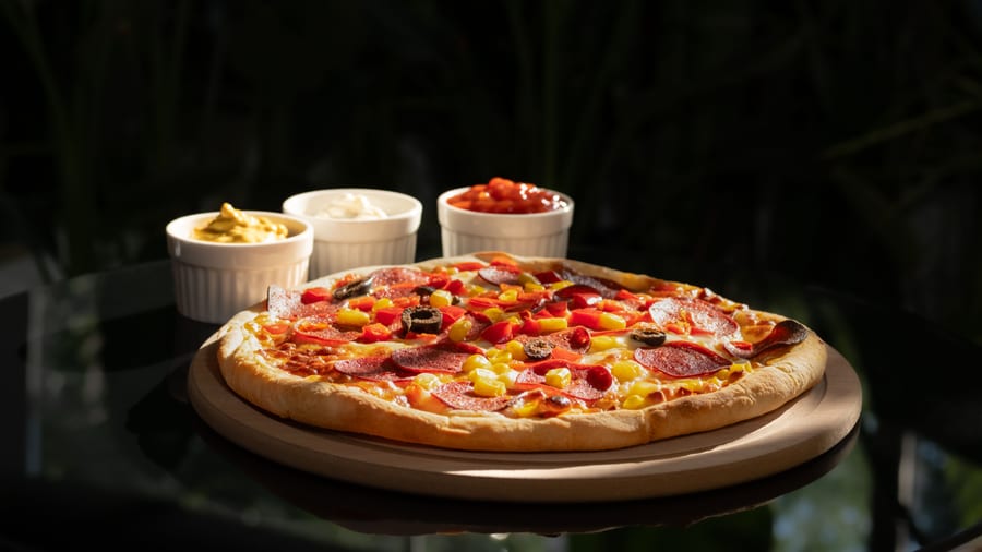 Corn capsicum pizza