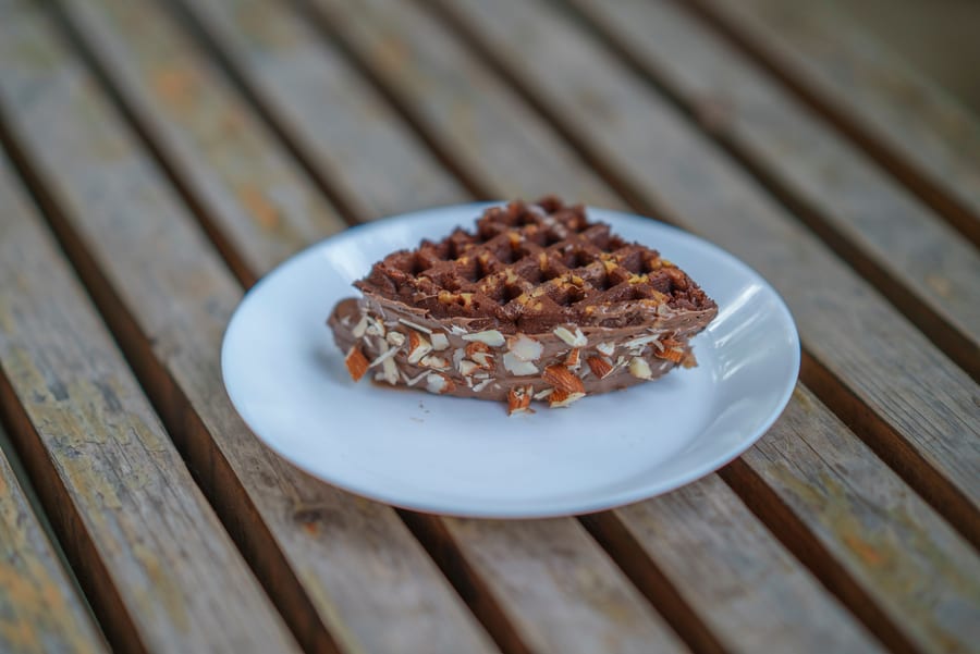 Single Layer Almond Brownie waffle Cake