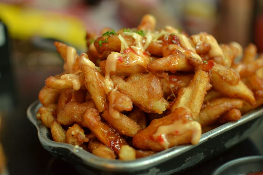 FOODZILA CHEESY LOADED PIZZA FRIES (LARGE)