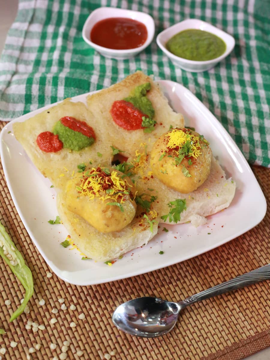 बटर वडापाव - Butter Vadapav