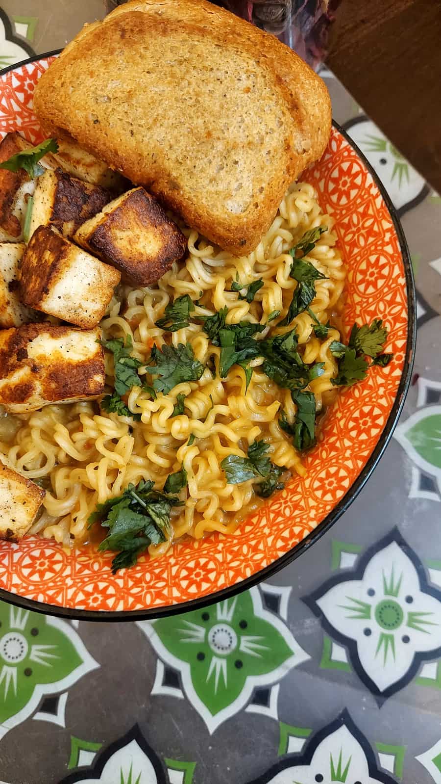 Paneer Maggi (पनीर मैगी)