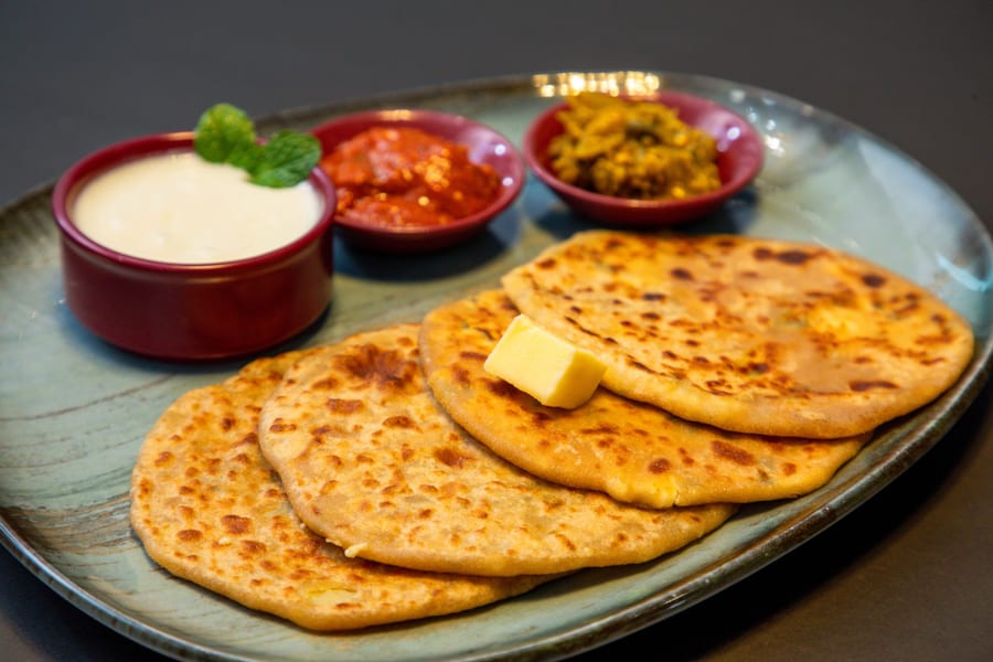 पनीर पराठा