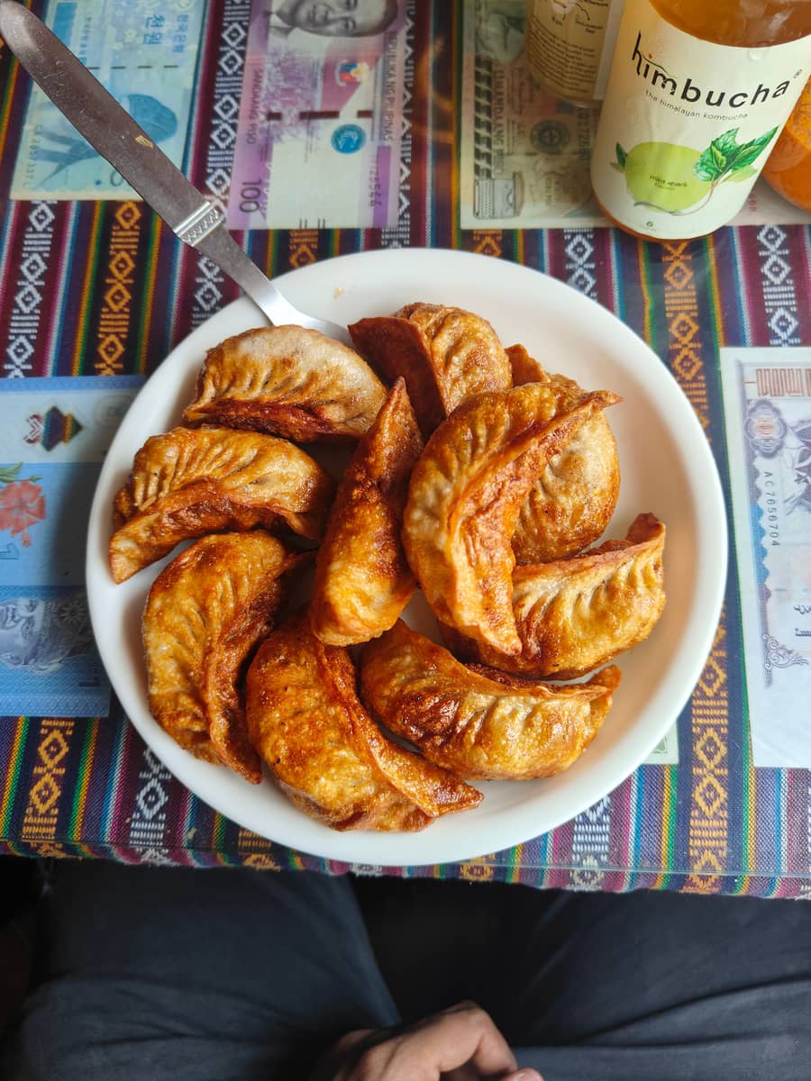 पनीर कुरकुरे (फुल 12) momos