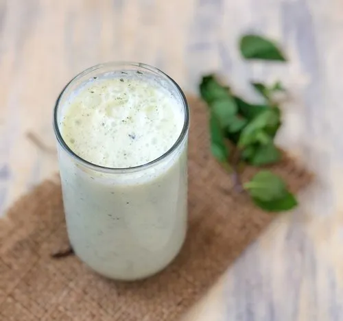 छाछ ग्लास