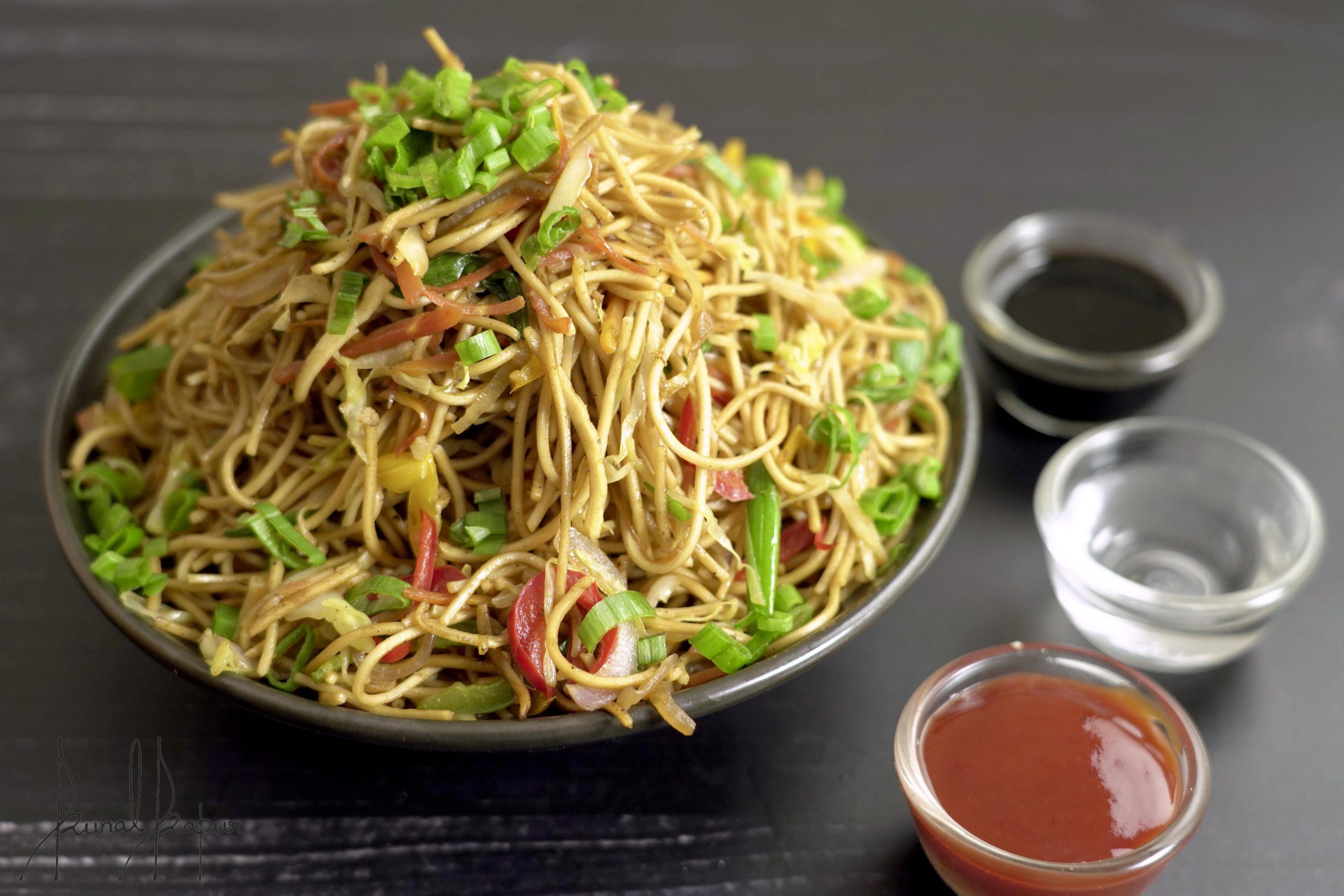 VEG CHOWMEIN