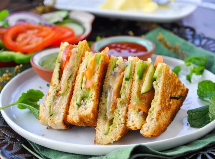 Veg Mayo Grill (वेजी मेयो ग्रिल)