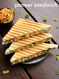 Paneer club sandwich (पनीर क्लब सैंडविच)