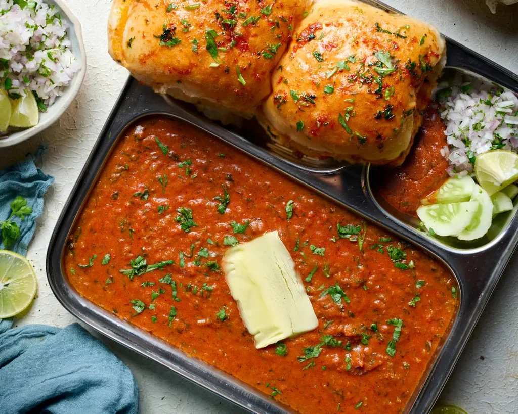 Butter Pav Bhaji