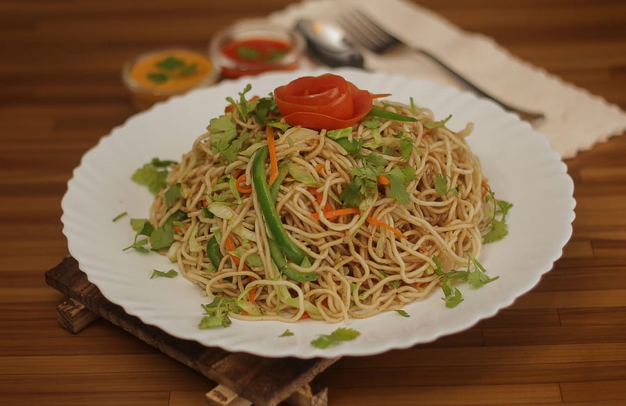 Chowmein Half